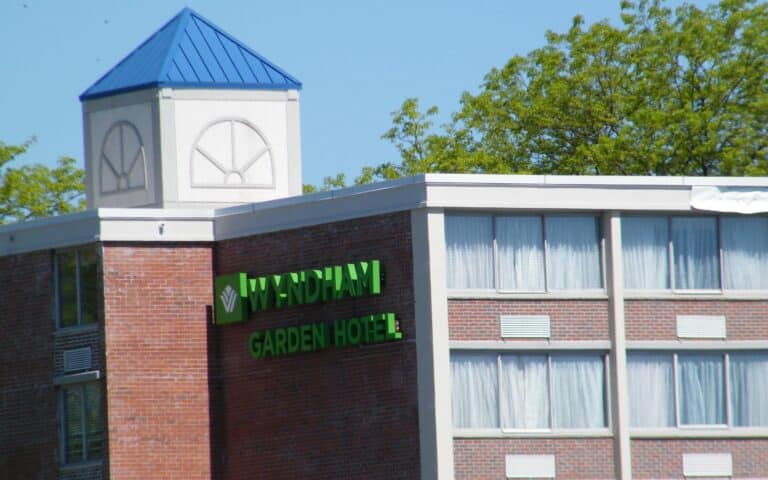 Find a Place to Stay in Kenosha Find a Place to Stay in Kenosha, hotels to stay in kenosha, Find a Place to Stay near Kenosha