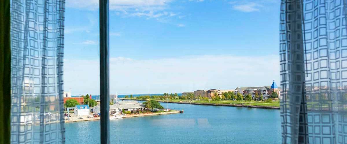 Find a Place to Stay in Kenosha Find a Place to Stay in Kenosha, Find a Place to Stay in Kenosha WI, places to stay in kenosha, wyndham garden hotel